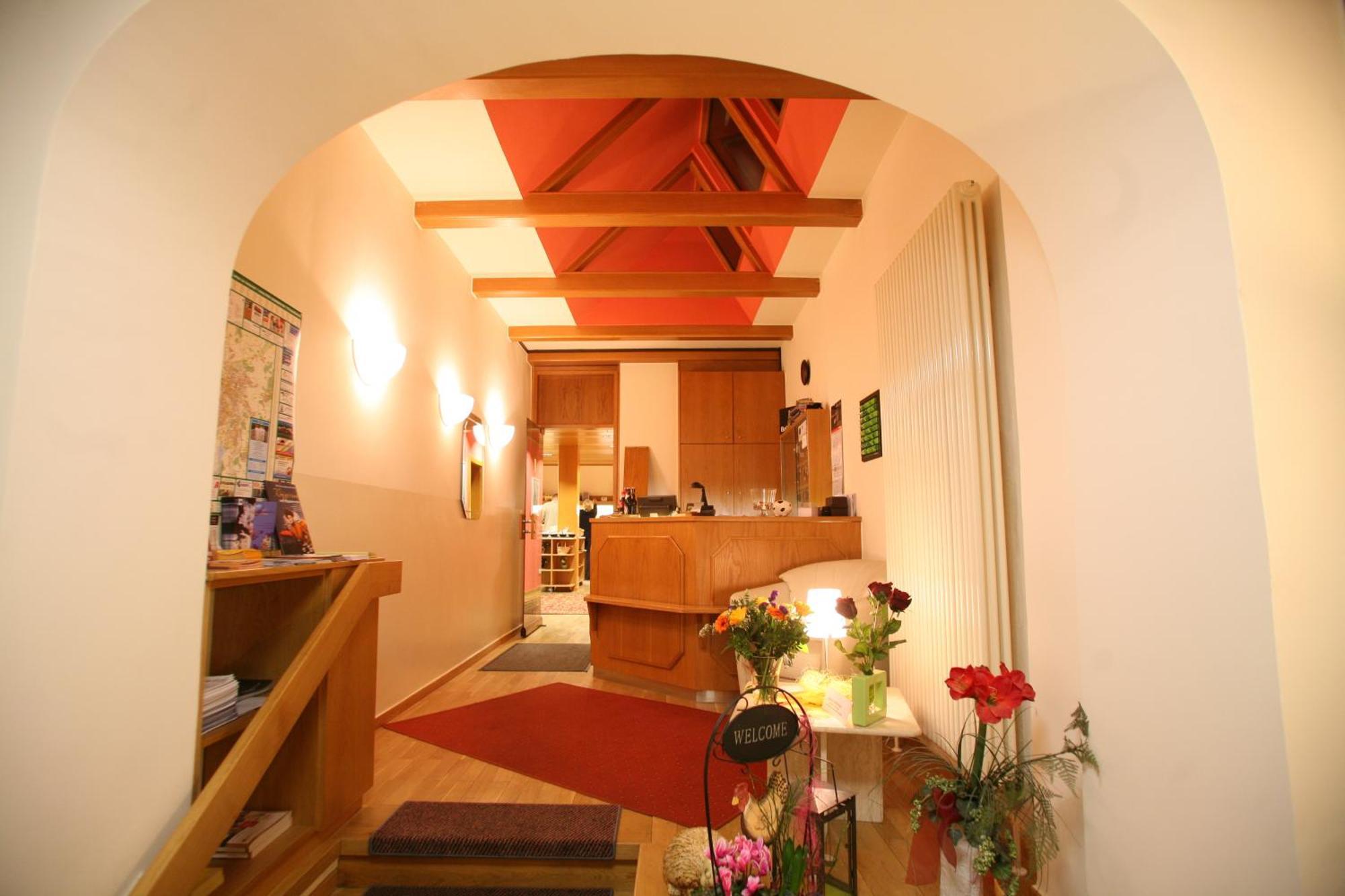 Hotel Am Kuhbogen Хоф Экстерьер фото