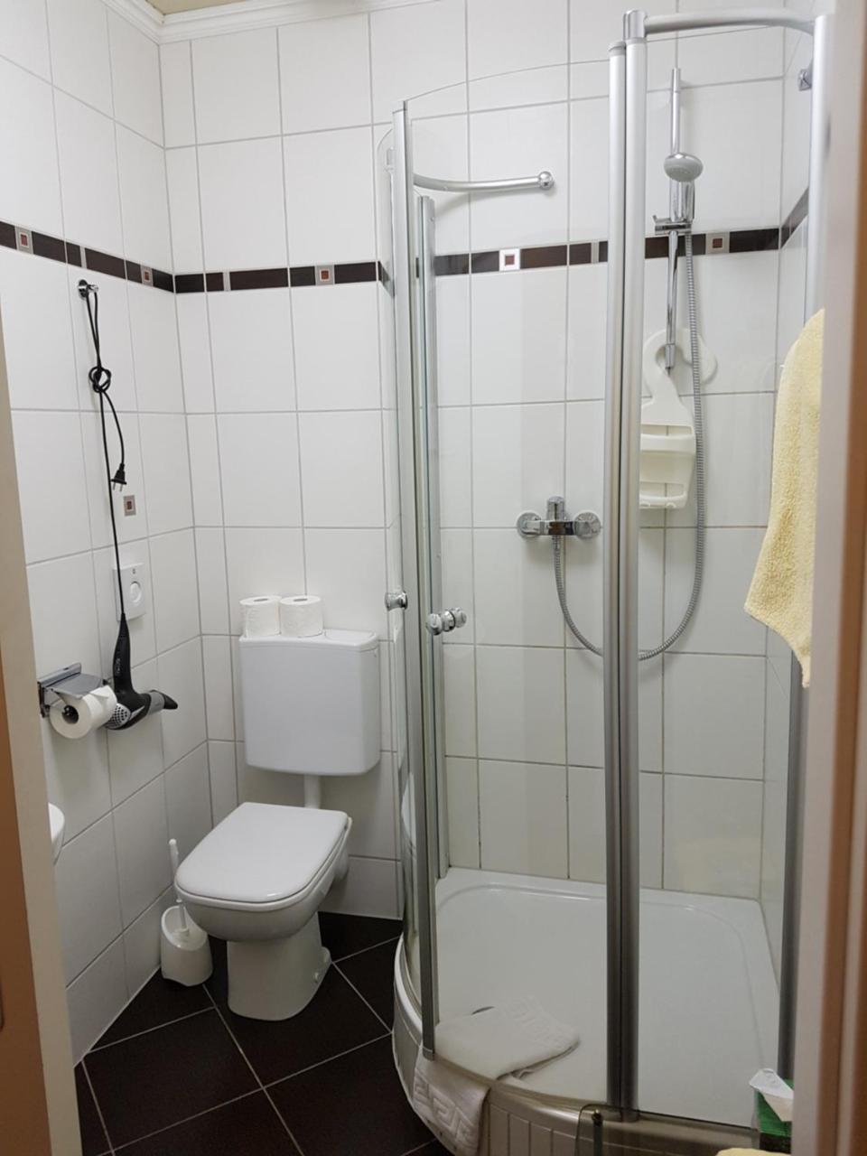 Hotel Am Kuhbogen Хоф Экстерьер фото
