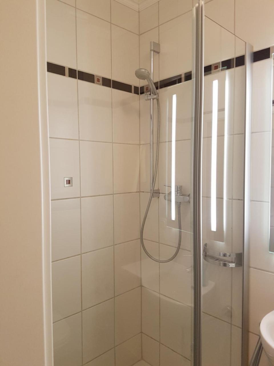 Hotel Am Kuhbogen Хоф Экстерьер фото